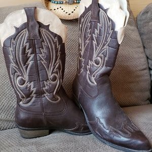 Dark brown Women's cowboy boots